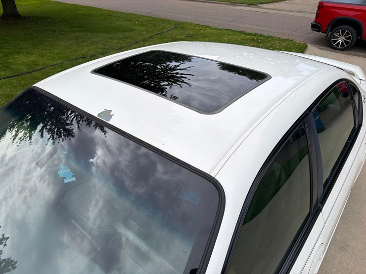 2004-chevrolet-impala-ls-car-image-11