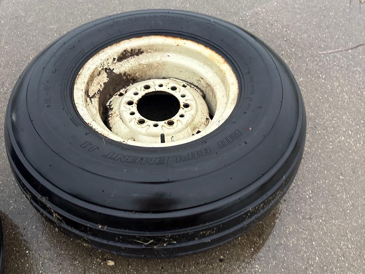 3--11l-15-implement-tires-and-rims-image-11