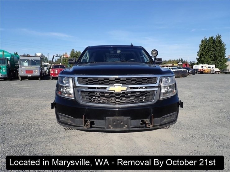 2016-chevrolet-tahoe-image-18