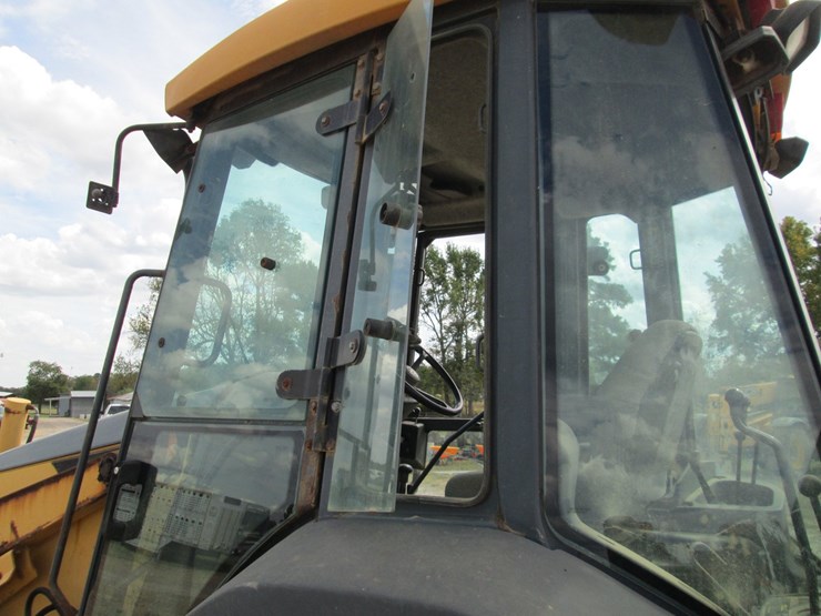 deere-310g-image-7