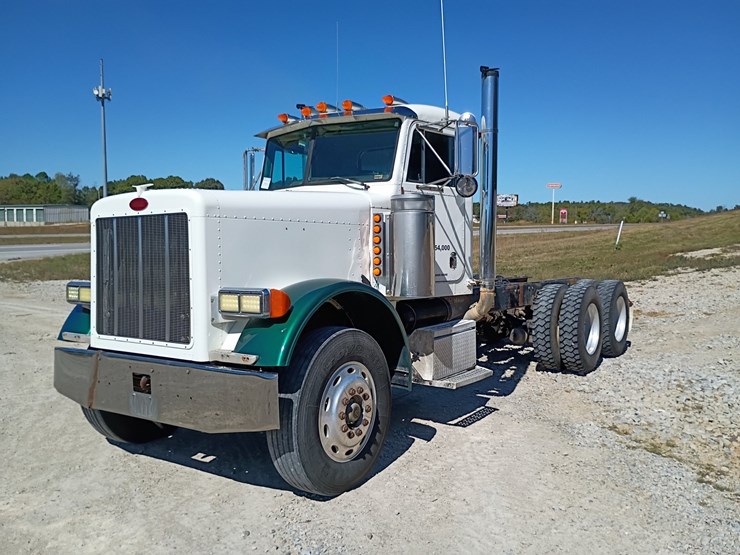 1990-peterbilt-379-image-1