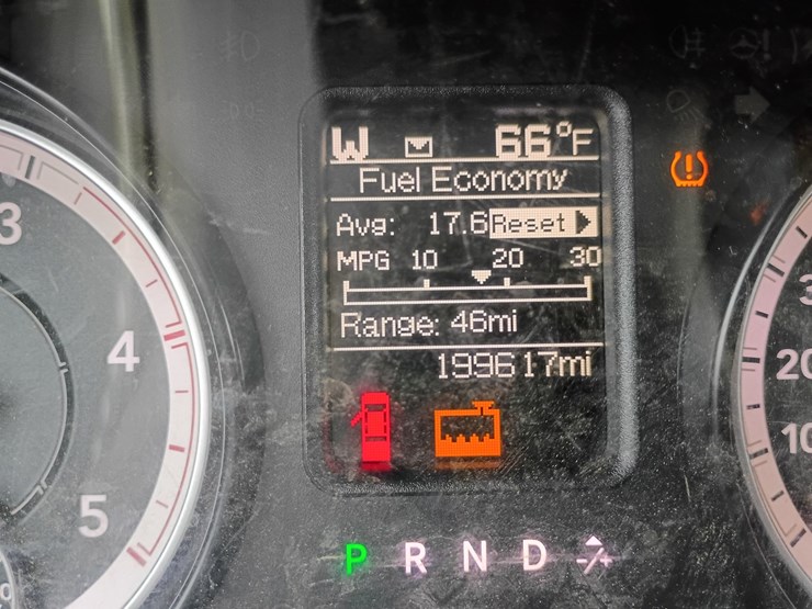 2016-dodge-2500-image-63