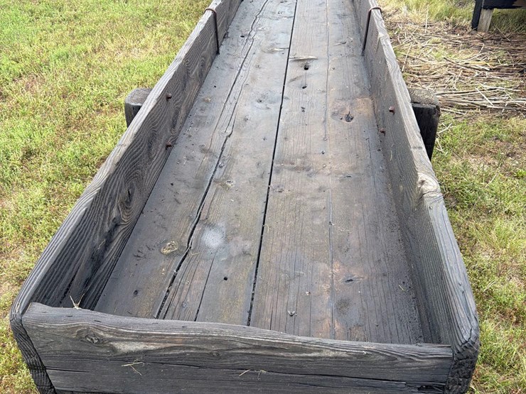 doon-saw-mill-3ft-x-20ft-wood-feed-bunk-image-8