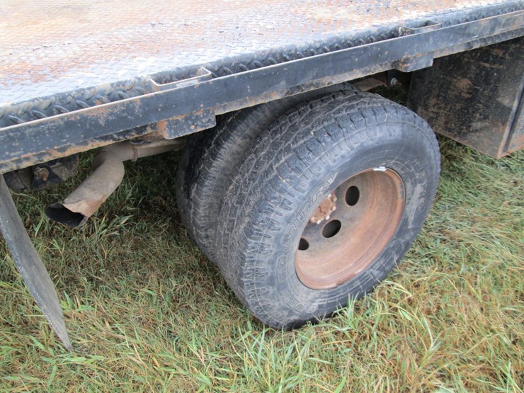 2002-dodge-3500-image-10
