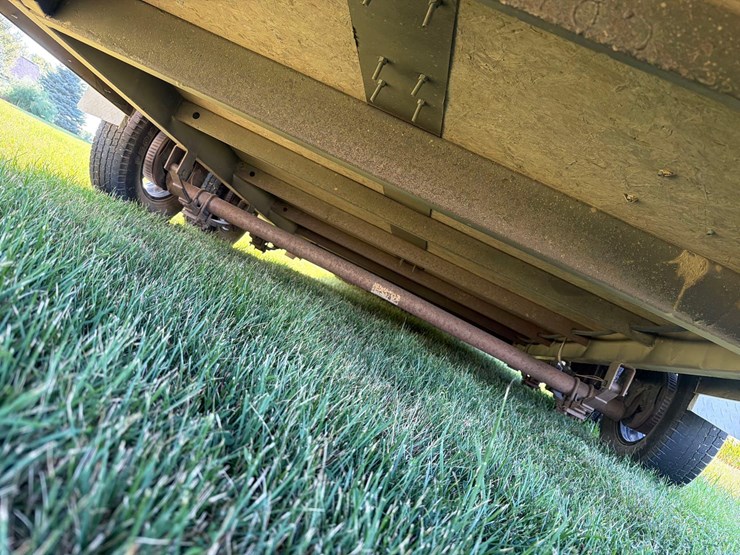 2011-stealth-14ft-enclosed-bumper-hitch-trailer--1-owner-image-41