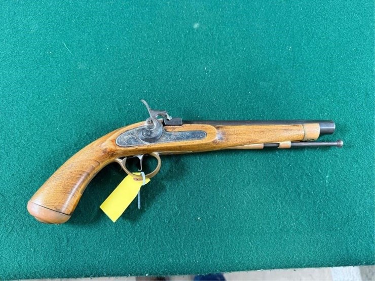 spanish-jukar-black-powder-pistol-image-1