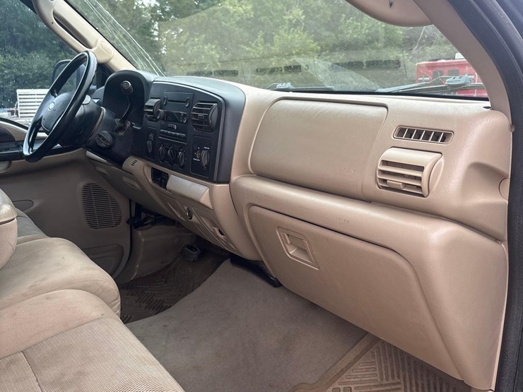 2005-ford-f250-xlt-image-60