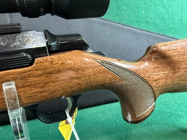 browning-medallion-a-bolt-30-06-sprg-rifle-image-24
