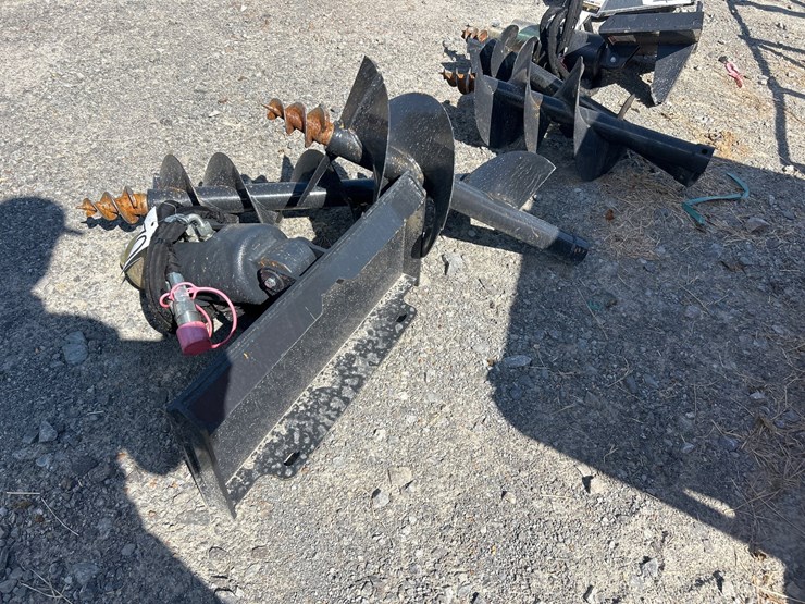 #70-•-mini-skid-steer-auger-with-two-bits-image-3