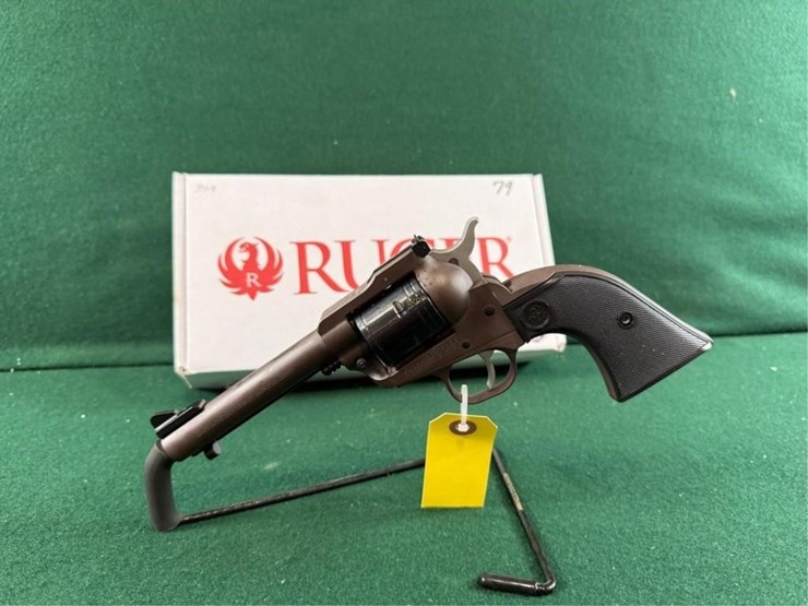 nib-ruger-super-wrangler-250th-22cal-revolver-image-8