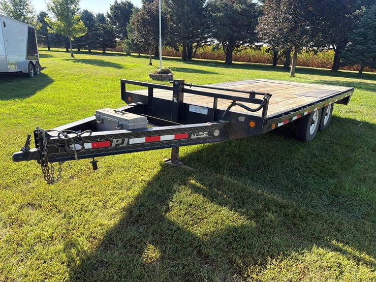 2010-pj-flatbed-image-4