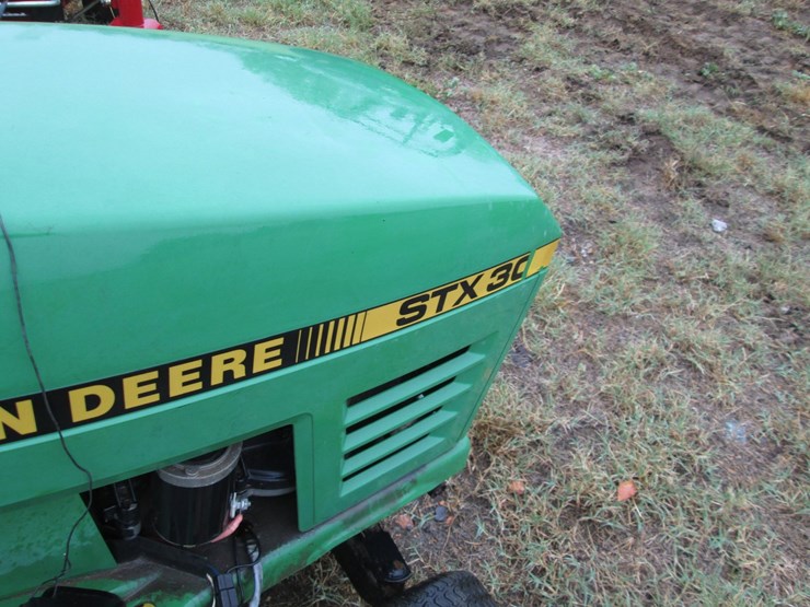 john-deere-stx30-image-9