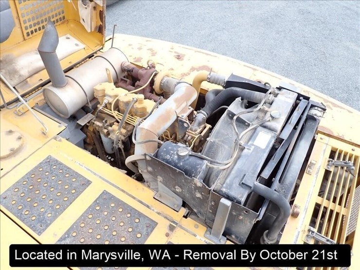 2002-deere-330c-lc-image-29