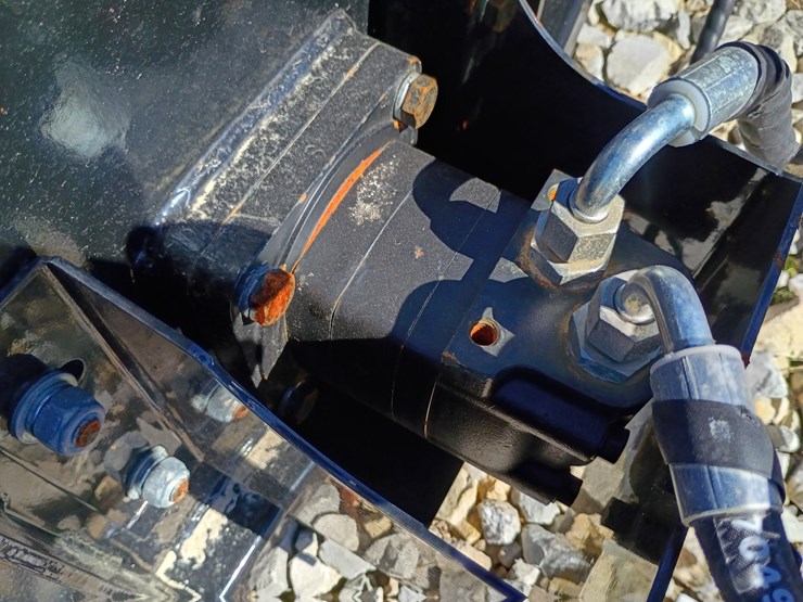 #27033-•-giyi-rock-rake-skid-steer-attachment-image-10