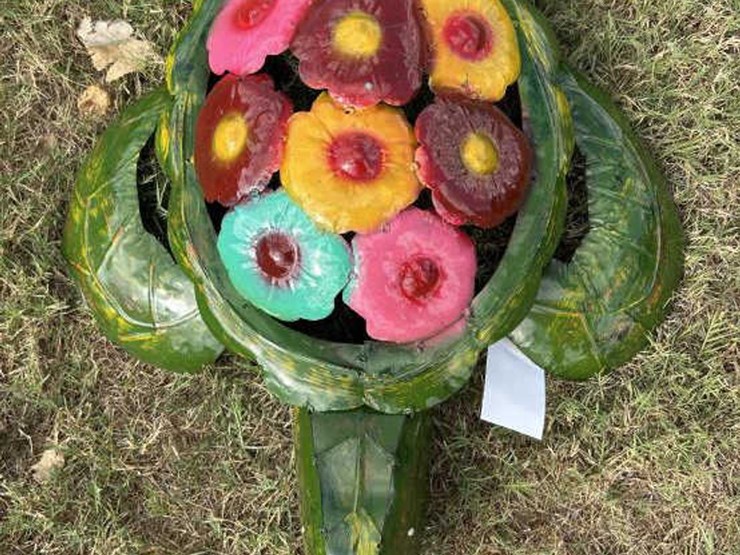 #170-•-metal-art---large-turtle-w/flowers-image-2