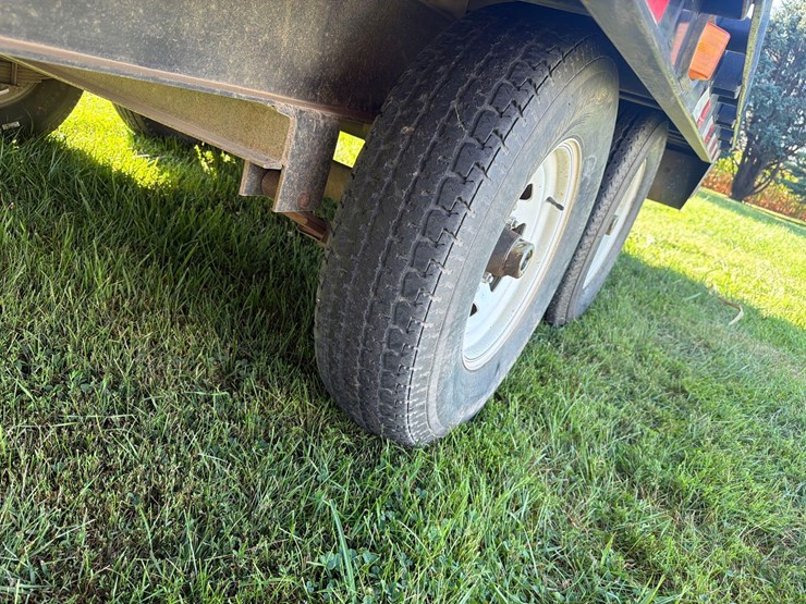2010-pj-flatbed-image-30