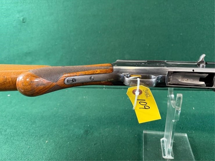 browning-light-twelve-12ga-shotgun-image-10
