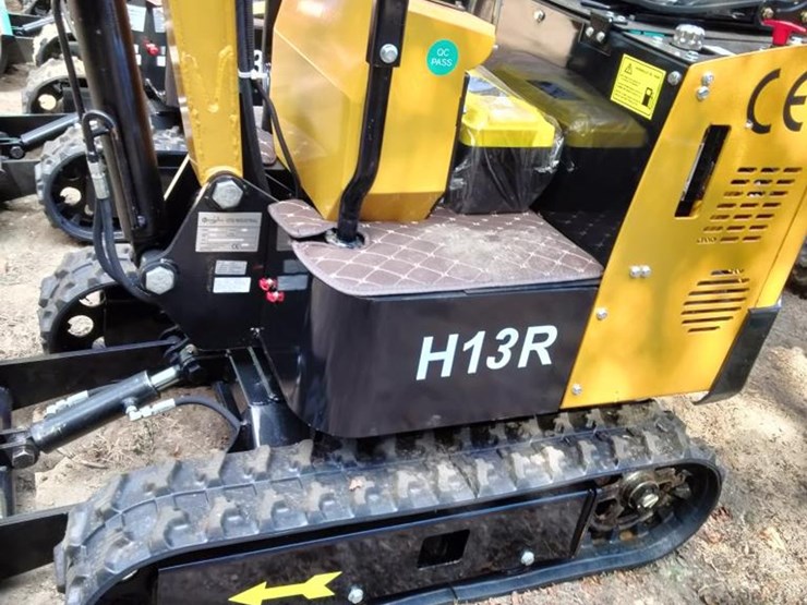 #27-•-cfg-mini-excavator---h13r-image-8