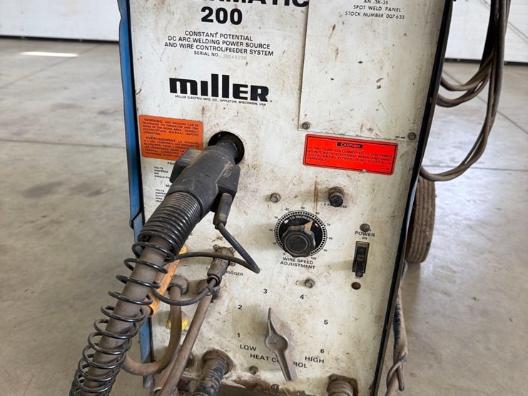 miller-matic-200-wire-welder-image-10