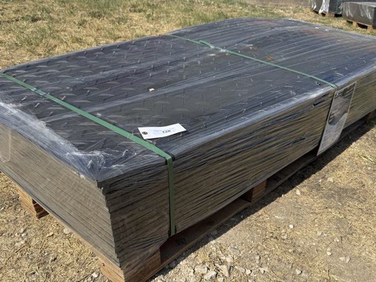 #128-•-(15)-ground-protection-mats---4'-x-8'-x-0.5"-image-1