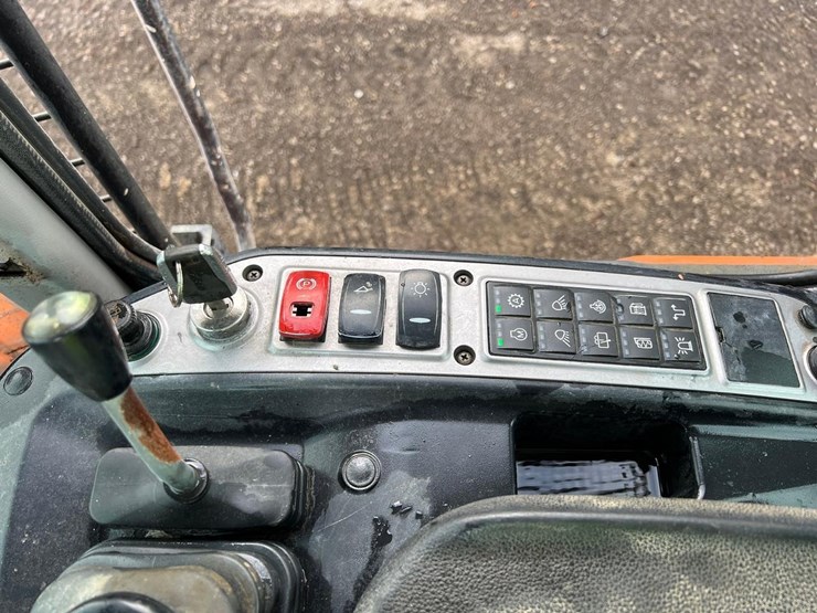 doosan-dl250-image-25