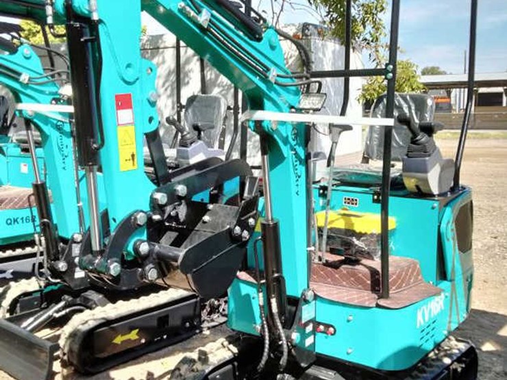 #10-•-cfg-mini-excavator---kv16r-image-1