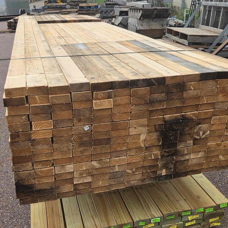 2x4 Lumber