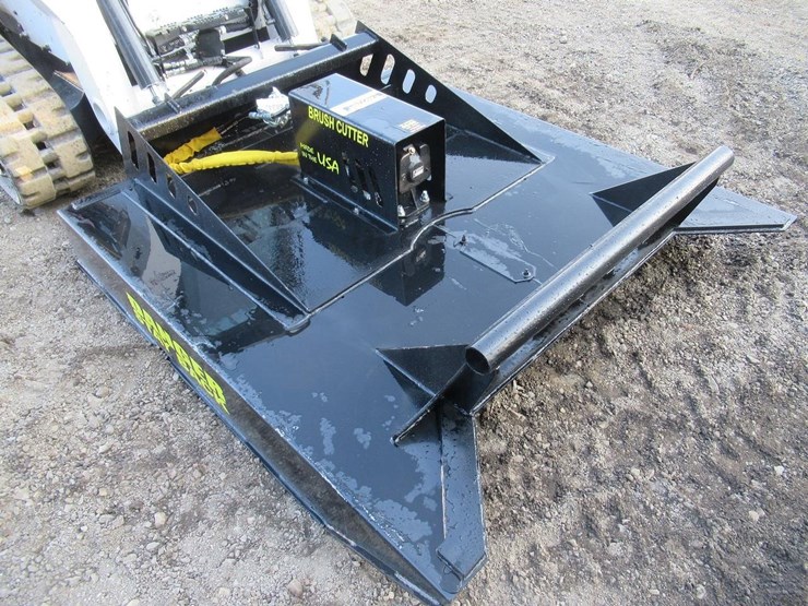wildcat-72"-skid-steer-brush-cutter-image-4