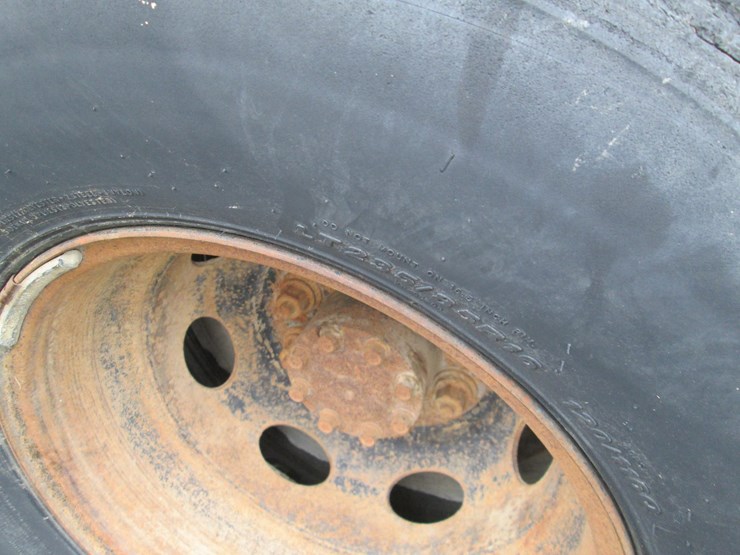 2002-dodge-3500-image-6