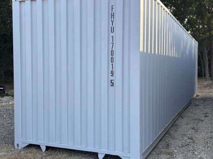 #82-•-40'-high-cube-conex/-shipping-container---one-trip-image-2