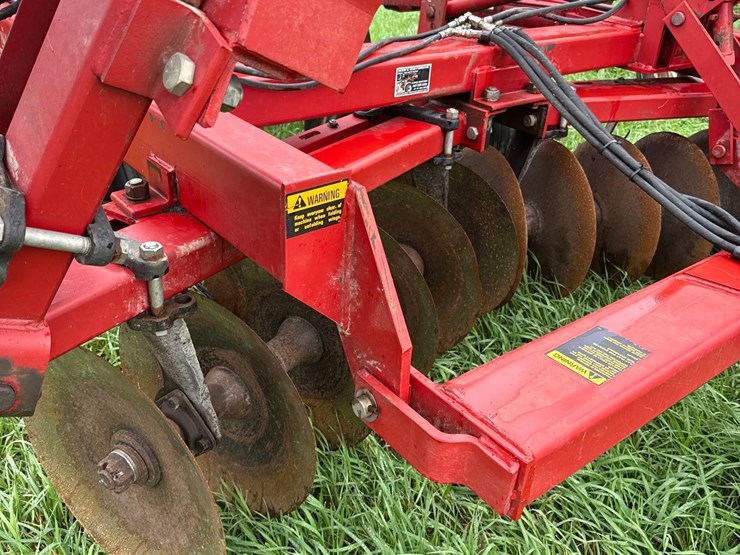 case-ih-3900-image-17