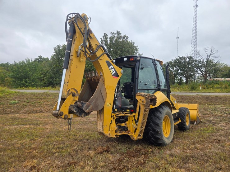 caterpillar-420f-image-14