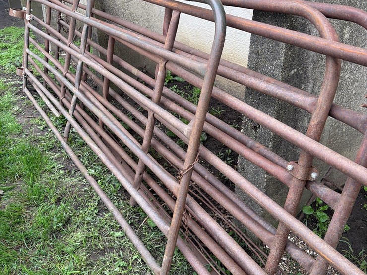 4-gates-image-6