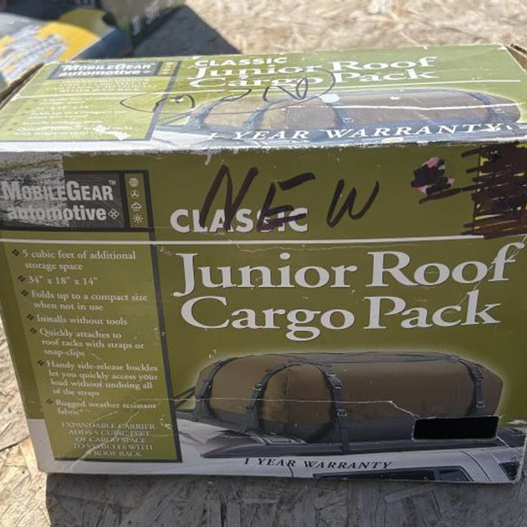 #122 • Classic Junior Roof Cargo Pack
