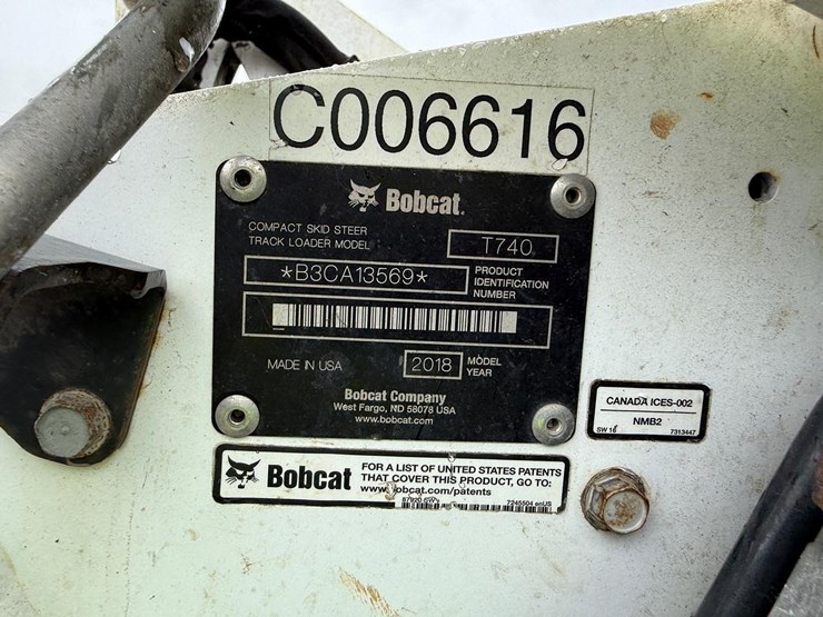 2018-bobcat-t740-image-27