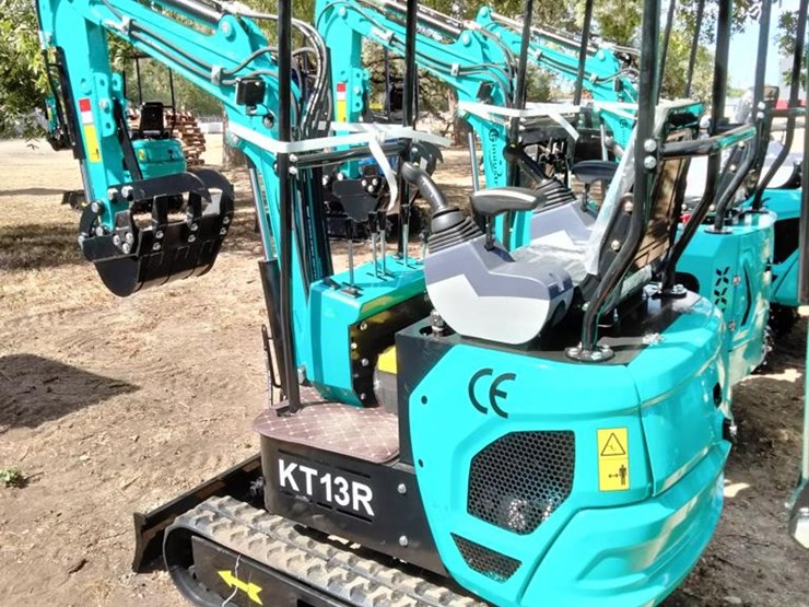 #9-•-cfg-mini-excavator---kt13r-image-3