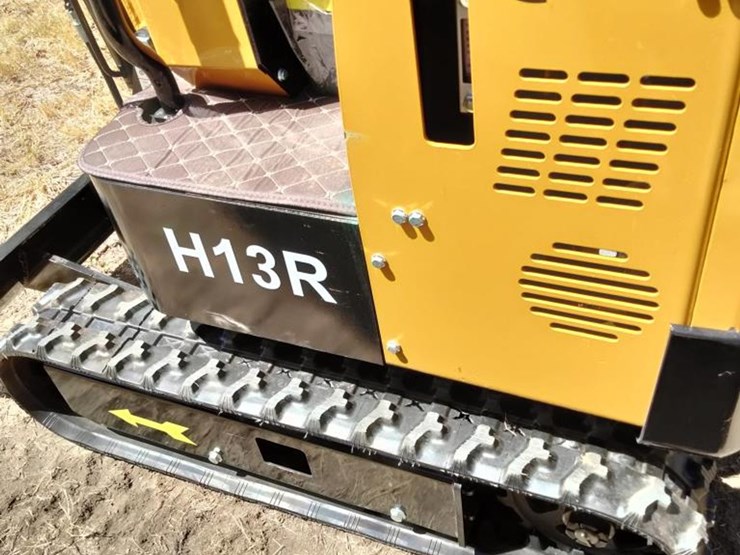 #13-•-cfg-mini-excavator---h13r-image-6
