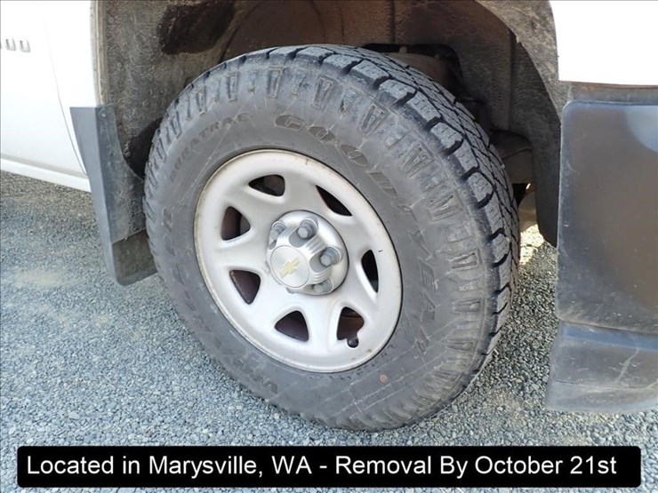 2018-chevrolet-1500-image-19