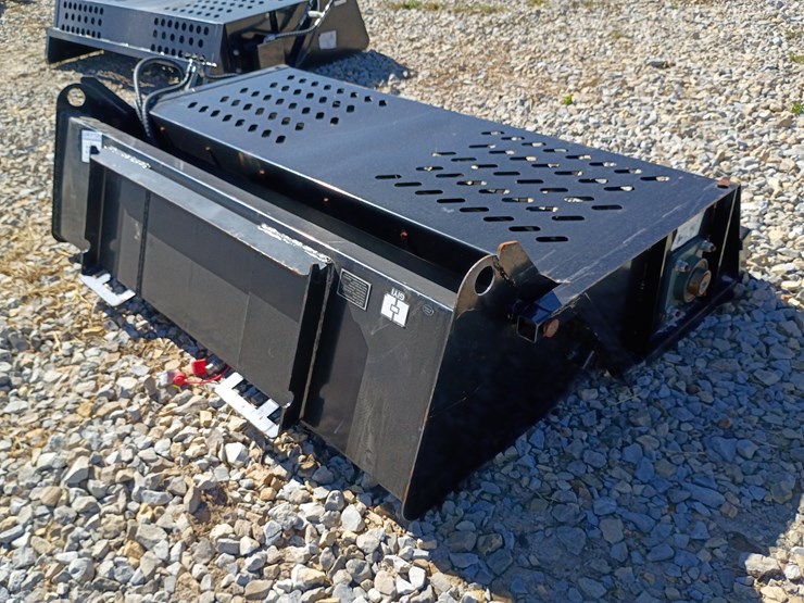 #27033-•-giyi-rock-rake-skid-steer-attachment-image-6