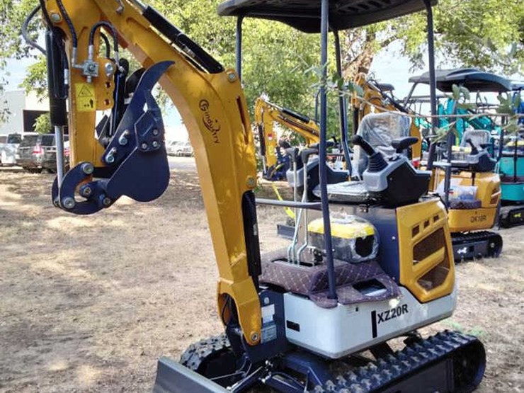 #25-•-cfg-mini-excavator---qk20r-image-1