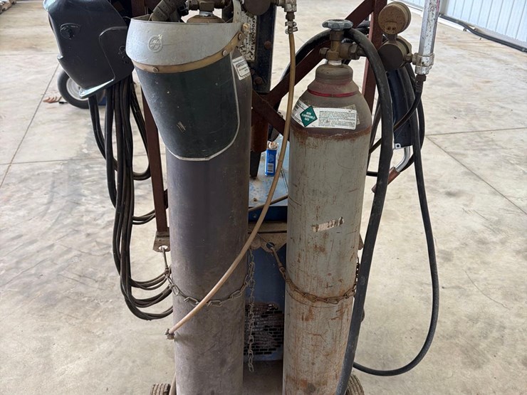 miller-matic-200-wire-welder-image-6