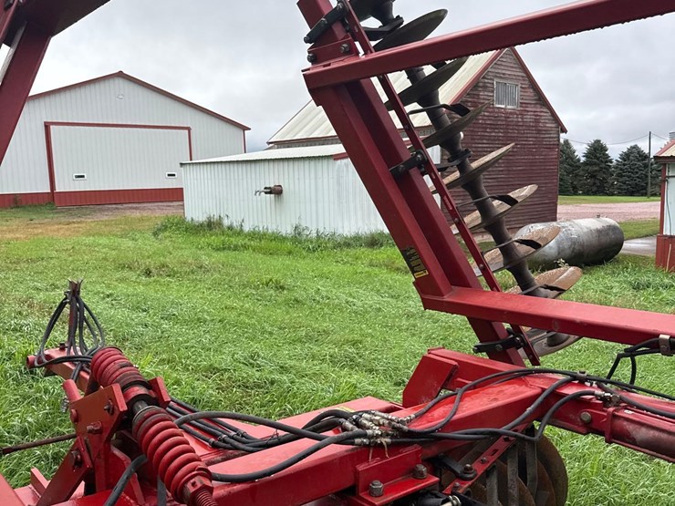 case-ih-3900-image-47
