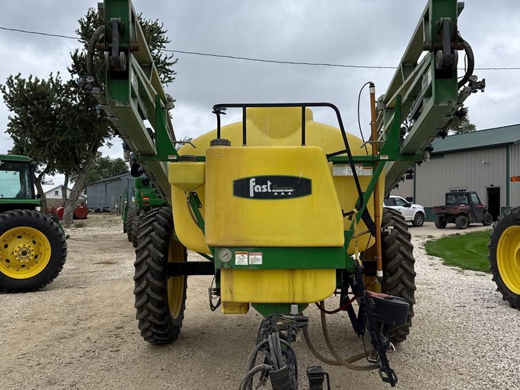 2012-fast-1850-gallon-pull-type-sprayer—2nd-owner-image-3