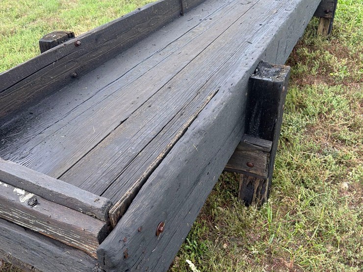 doon-saw-mill-3ft-x-14-1/2ft-wood-feed-bunk-image-5