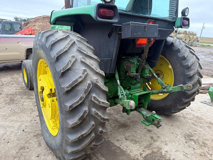 1983-john-deere-4450-image-25