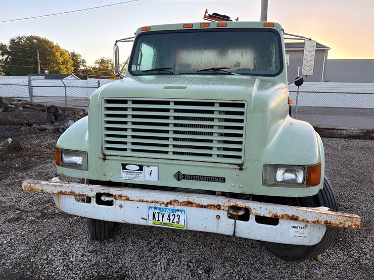 2000-international-4700-image-14