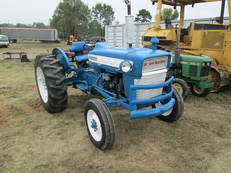 ford-3000-image-2