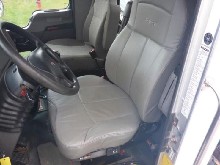2018-kenworth-t370-image-23