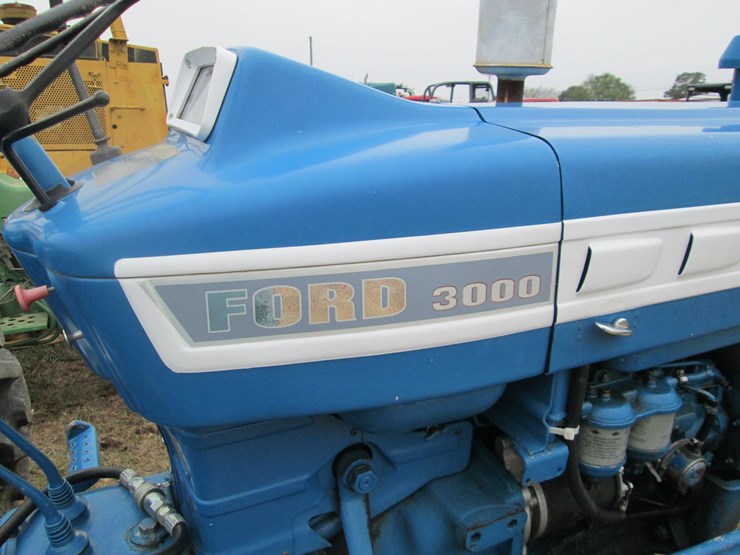 ford-3000-image-13