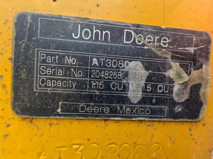 2016-deere-410l-image-181